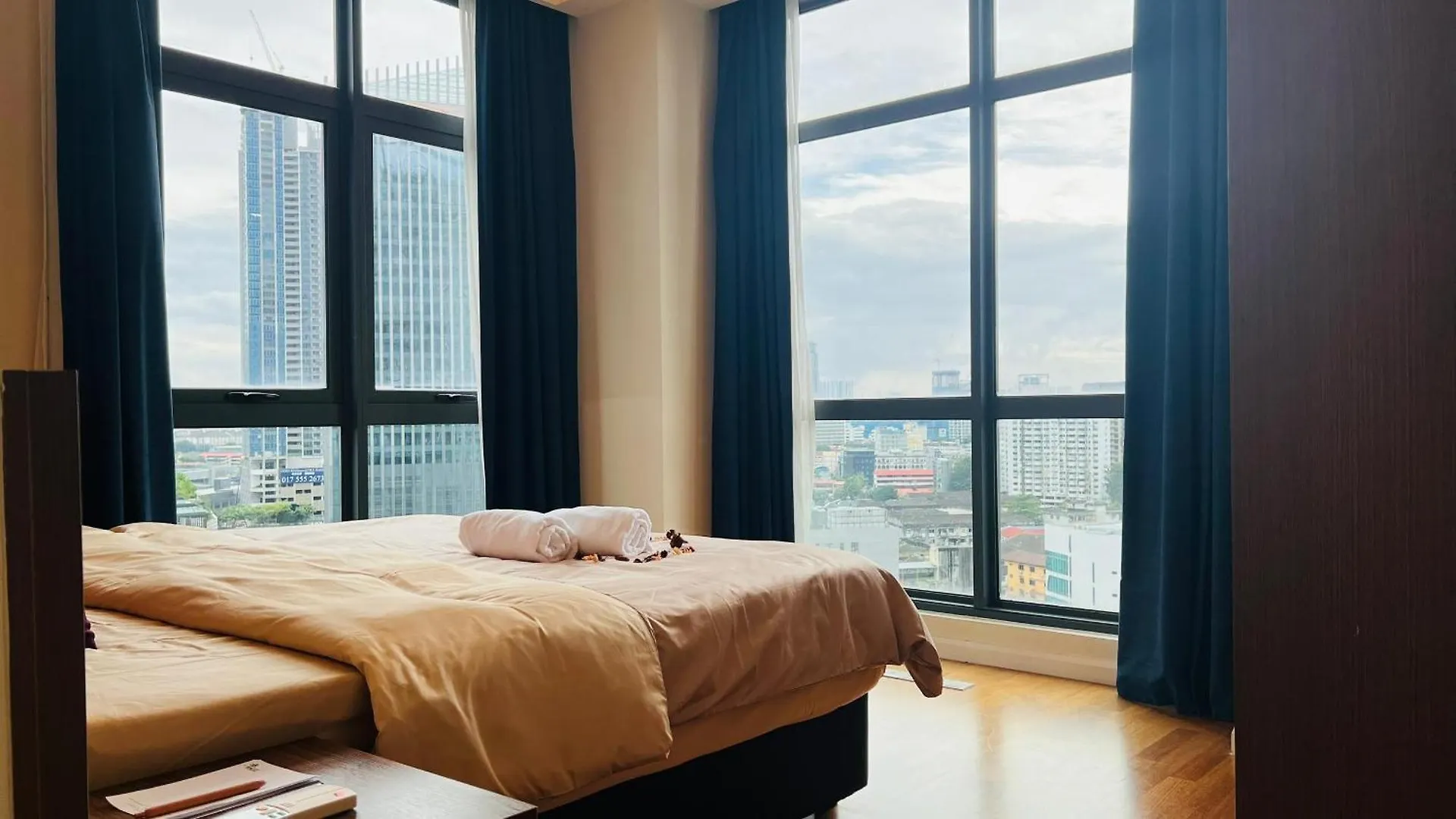 Suites Tribecatrx Kuala Lumpur By Zenglo 5Min Walk To The Exchange Trx 0*,